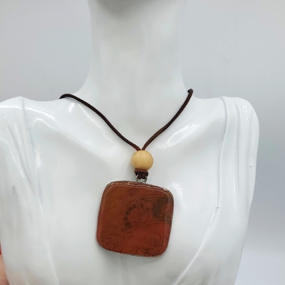 Express Jewelry - Express Modern Cottagecore Square Necklace 20 Inches N3603